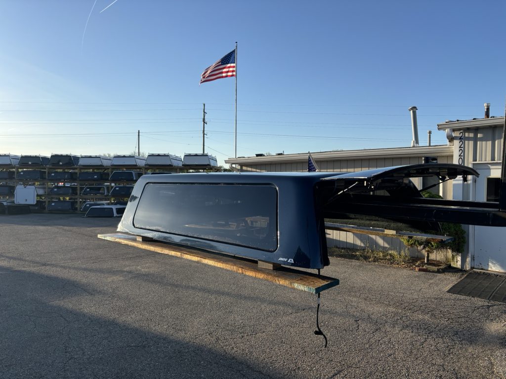 2019+ Chevrolet 1500 6.5’ ARE Truck Cap – Northsky Blue
