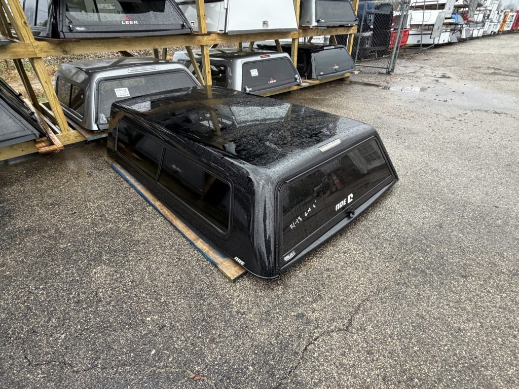 2014-2018 Chev/GMC 8’ Truck Cap