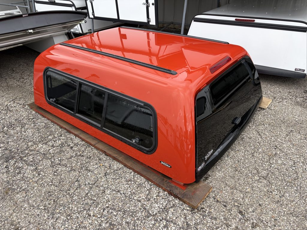 2016-2023 Toyota Tacoma 6’2” Snugtop Truck Cap