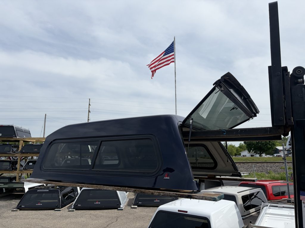 2021+ Ford F150 6.5’ Leer 180 – Antimatter Blue