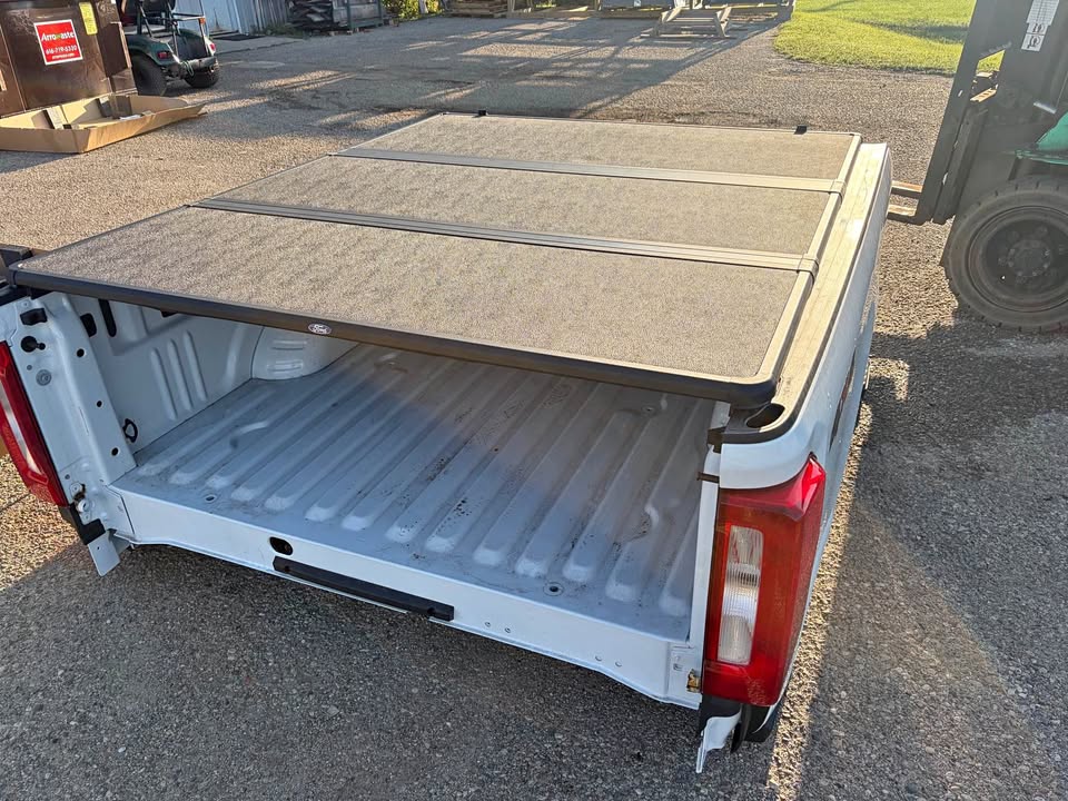 2017-26 superduty OEM hard tonneau cover