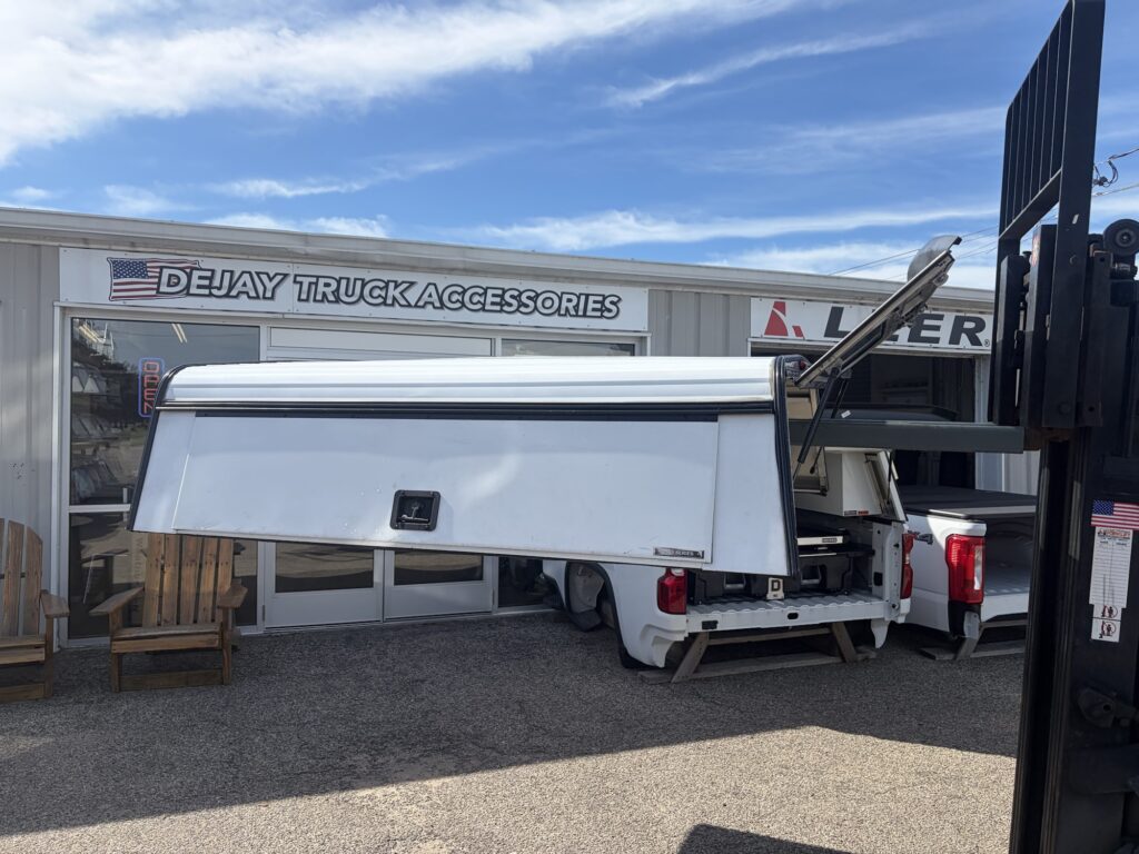 2019+ Chev/GMC 1500 6.5’ Unicover Pro Series Truck Cap