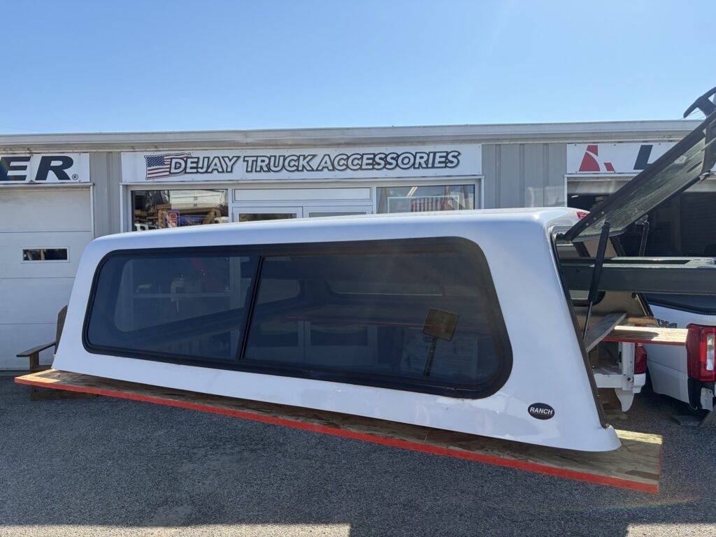 2015-2020 Ford F150 6.5’ Ranch Echo Truck Cap in White